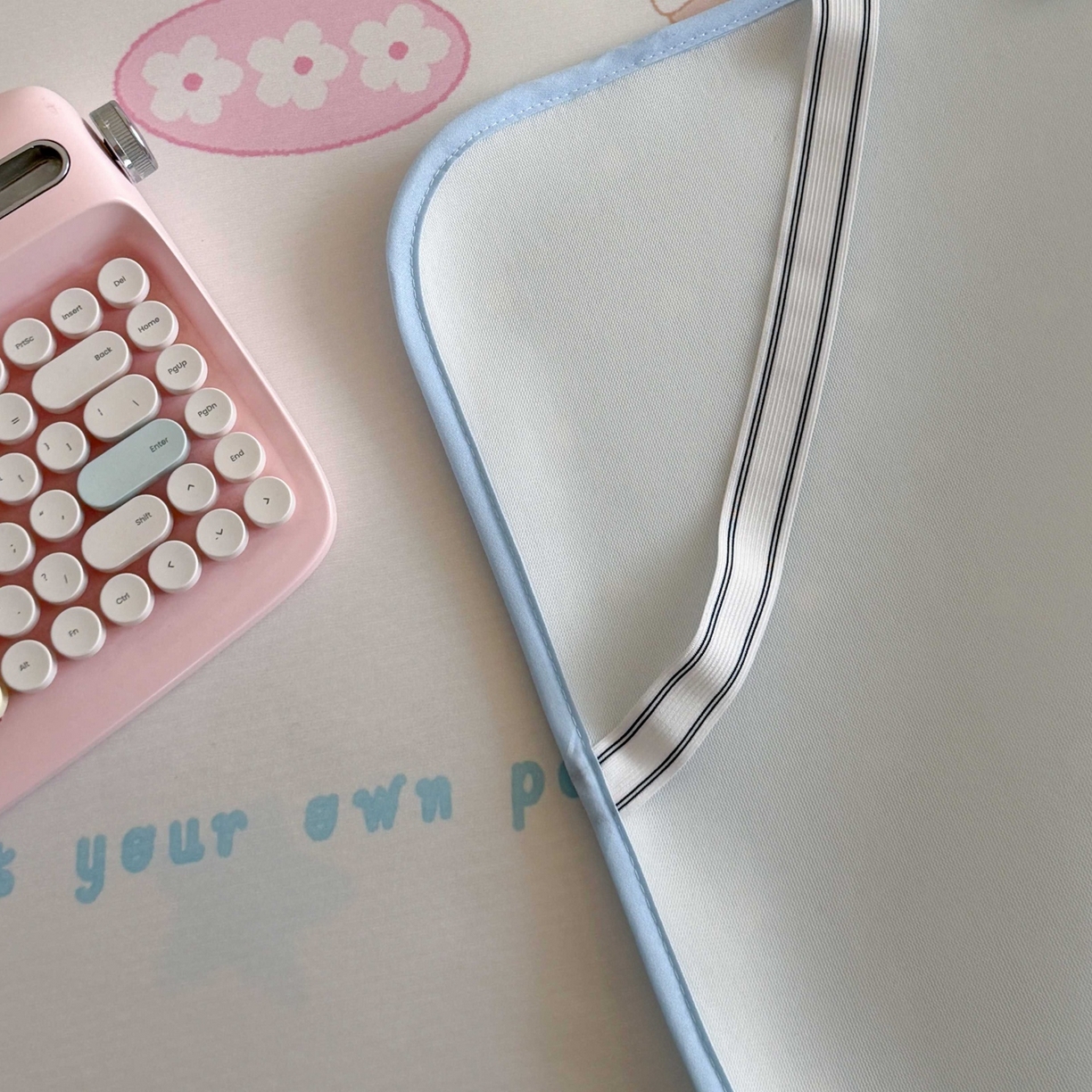 91家纺网 家纺一手货源 找家纺 美乐迪家纺 2026新款大版水光冰丝凉席席子凉席 猫咪物语