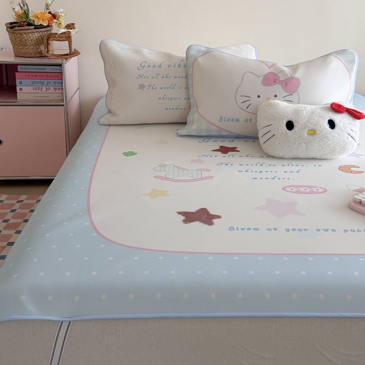 91家纺网 家纺一手货源 找家纺 美乐迪家纺 2026新款大版水光冰丝凉席席子凉席 猫咪物语