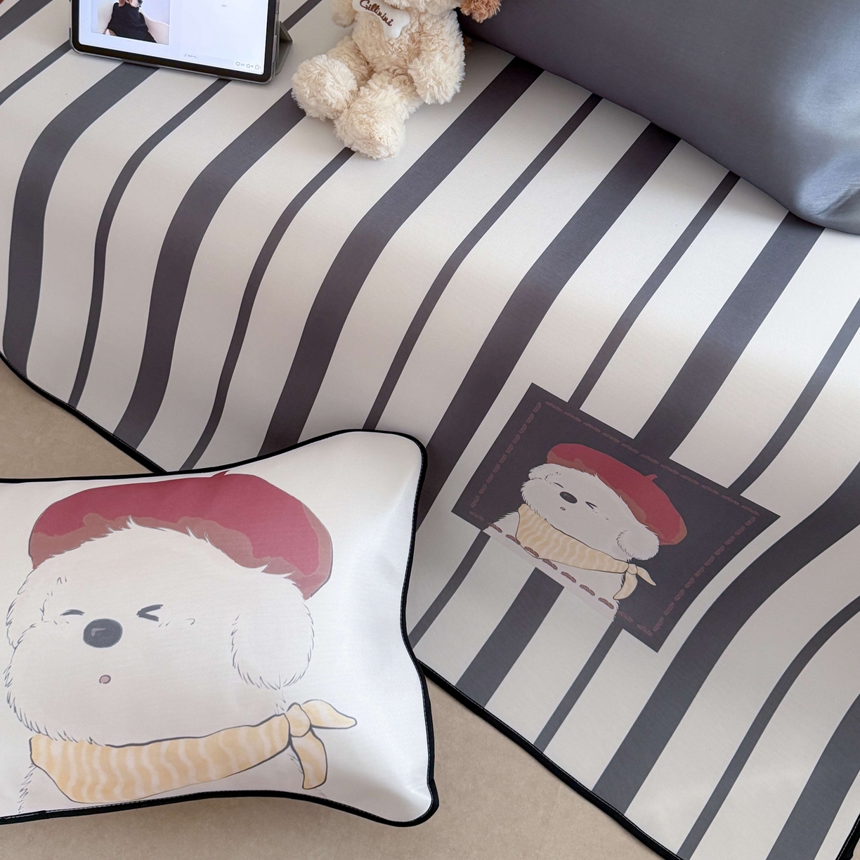 91家纺网 家纺一手货源 找家纺 美乐迪家纺 2026新款大版水光冰丝凉席席子凉席 黑条小狗