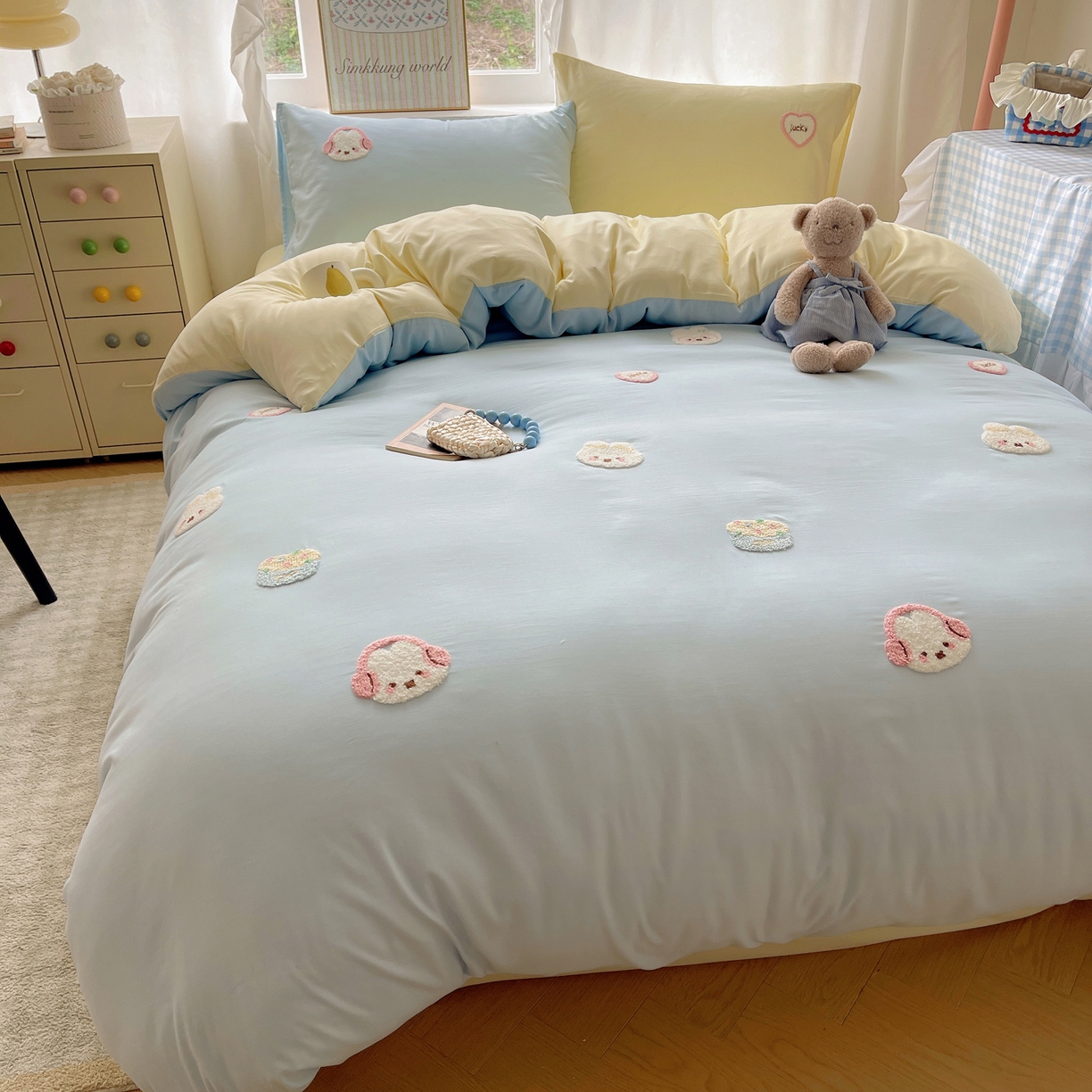 91家纺网 家纺一手货源 找家纺 韩都家居 2026春夏新款亲肤舒适毛巾绣四件套（包含买家秀原图） 音乐兔