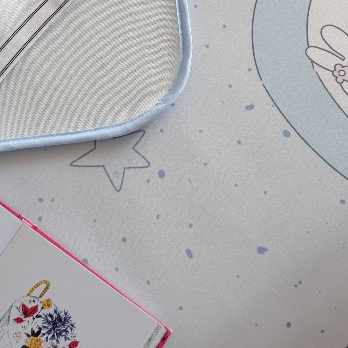 91家纺网 家纺一手货源 找家纺 美乐迪家纺 2026新款大版水光冰丝凉席席子凉席 苹果兔兔