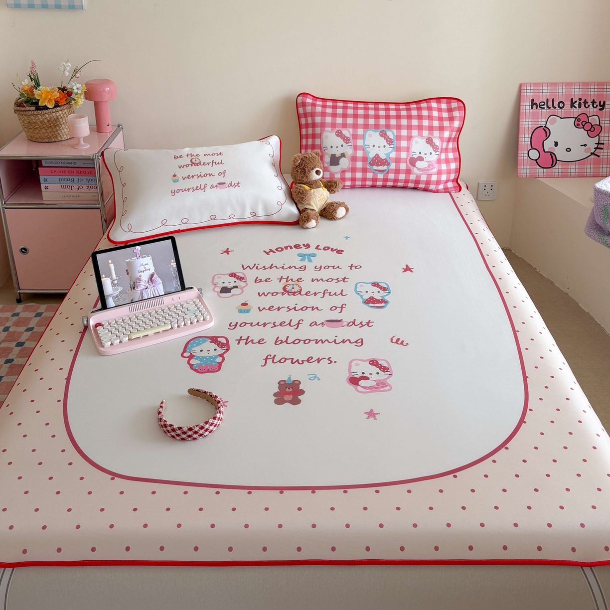 91家纺网 家纺一手货源 找家纺 美乐迪家纺 2026新款大版水光冰丝凉席席子凉席 字母猫咪