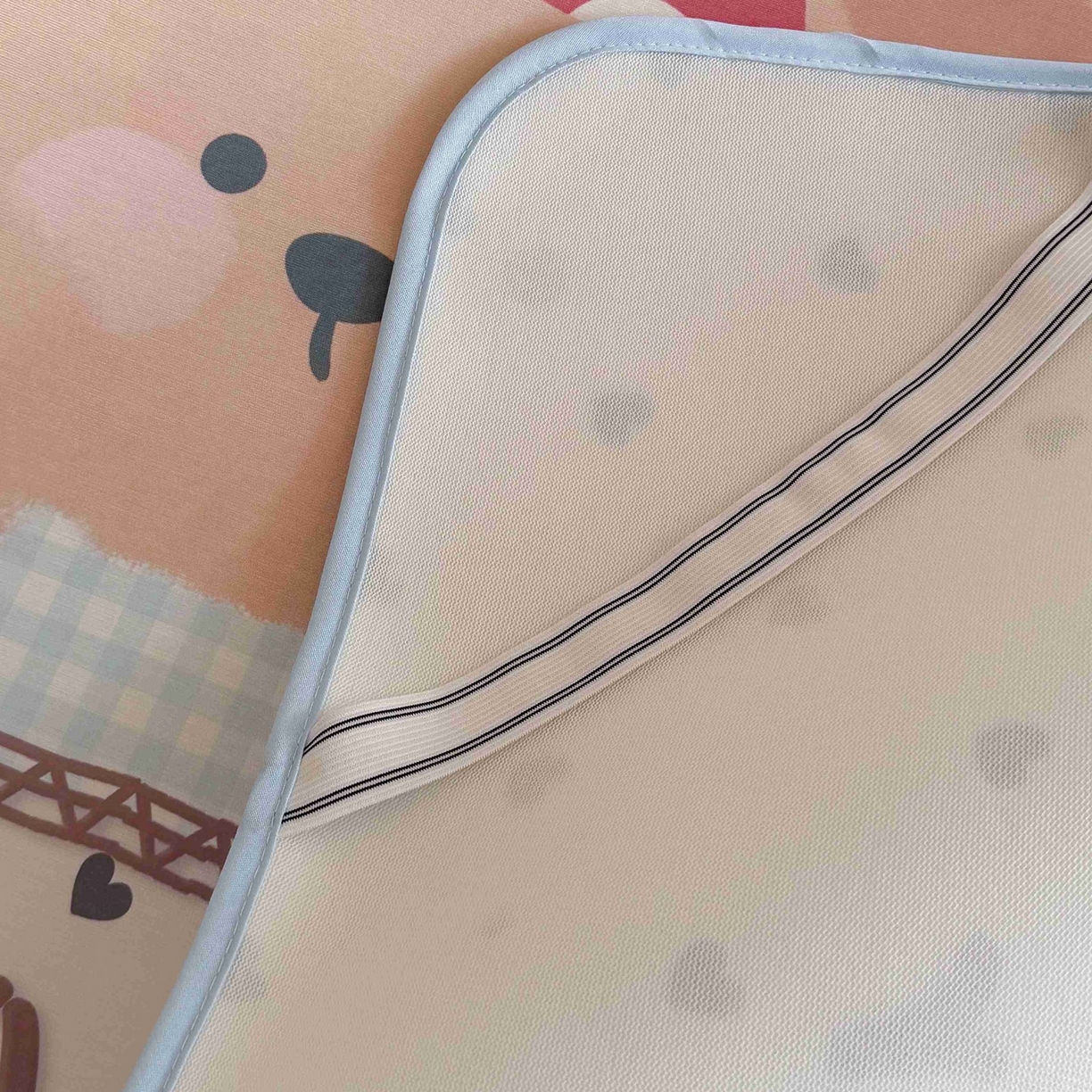 91家纺网 家纺一手货源 找家纺 美乐迪家纺 2026新款大版水光冰丝凉席席子凉席 天使小熊