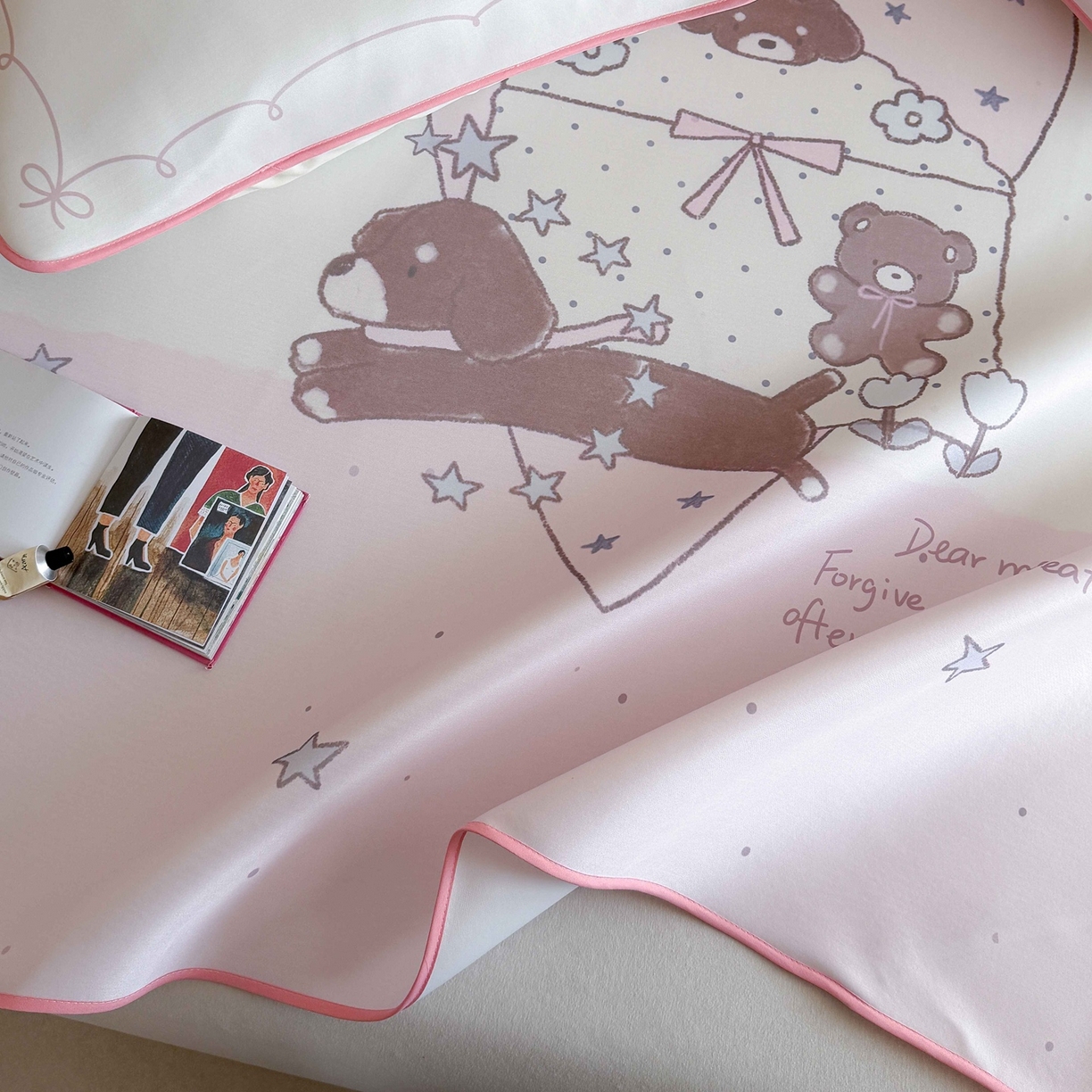 91家纺网 家纺一手货源 找家纺 美乐迪家纺 2026新款大版水光冰丝凉席席子凉席 爱心腊肠狗