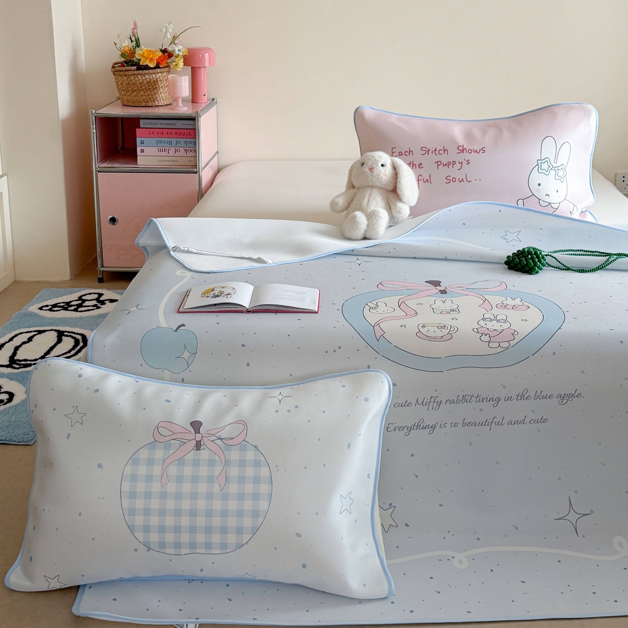 91家纺网 家纺一手货源 找家纺 美乐迪家纺 2026新款大版水光冰丝凉席席子凉席 苹果兔兔