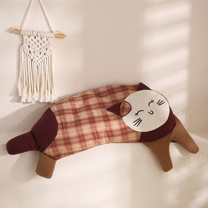 91家纺网 家纺一手货源 找家纺 蔻眠 双层纱可爱猫卡通荞麦护颈枕芯儿童学生成人枕头 格子浅棕