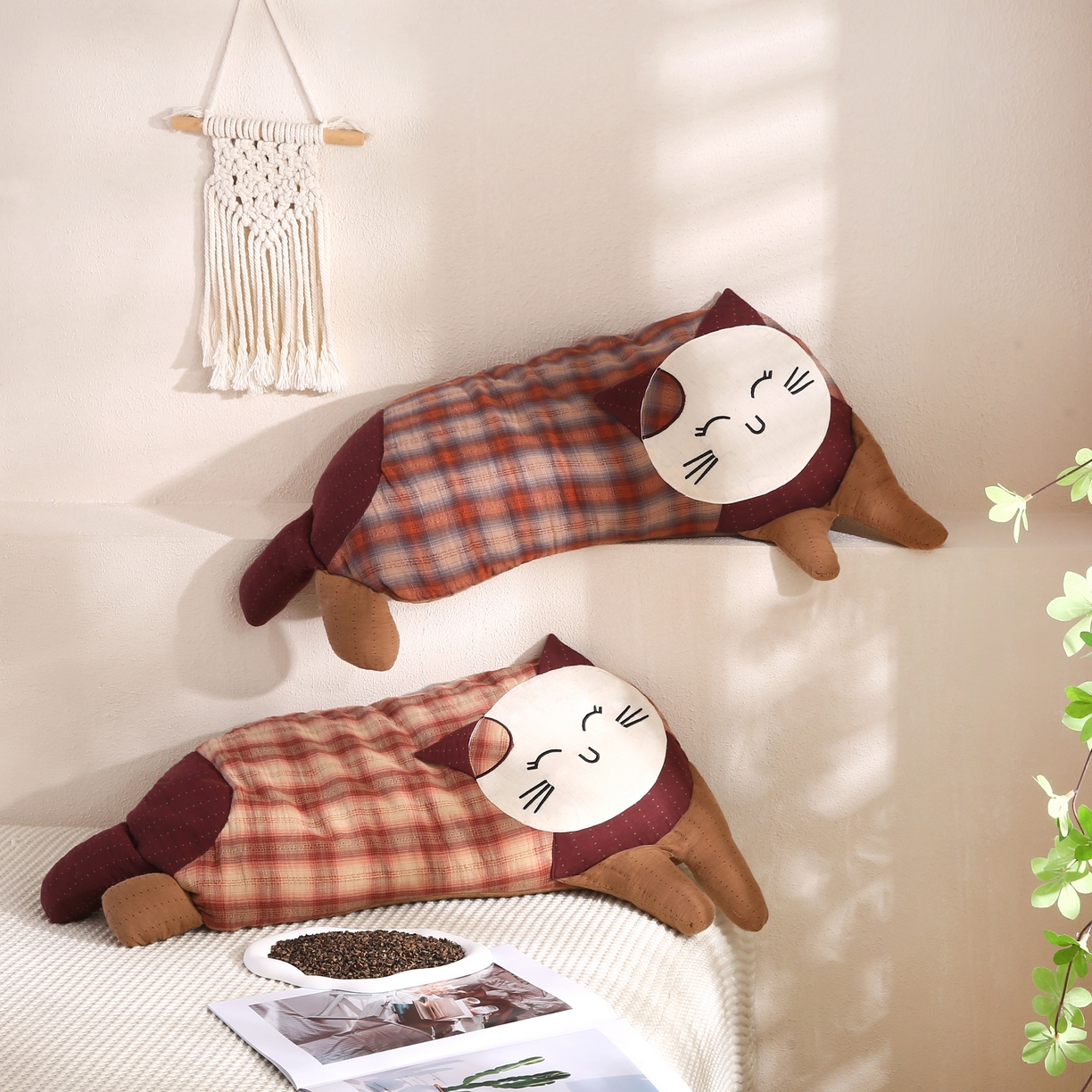 91家纺网 家纺一手货源 找家纺 蔻眠 双层纱可爱猫卡通荞麦护颈枕芯儿童学生成人枕头 主图