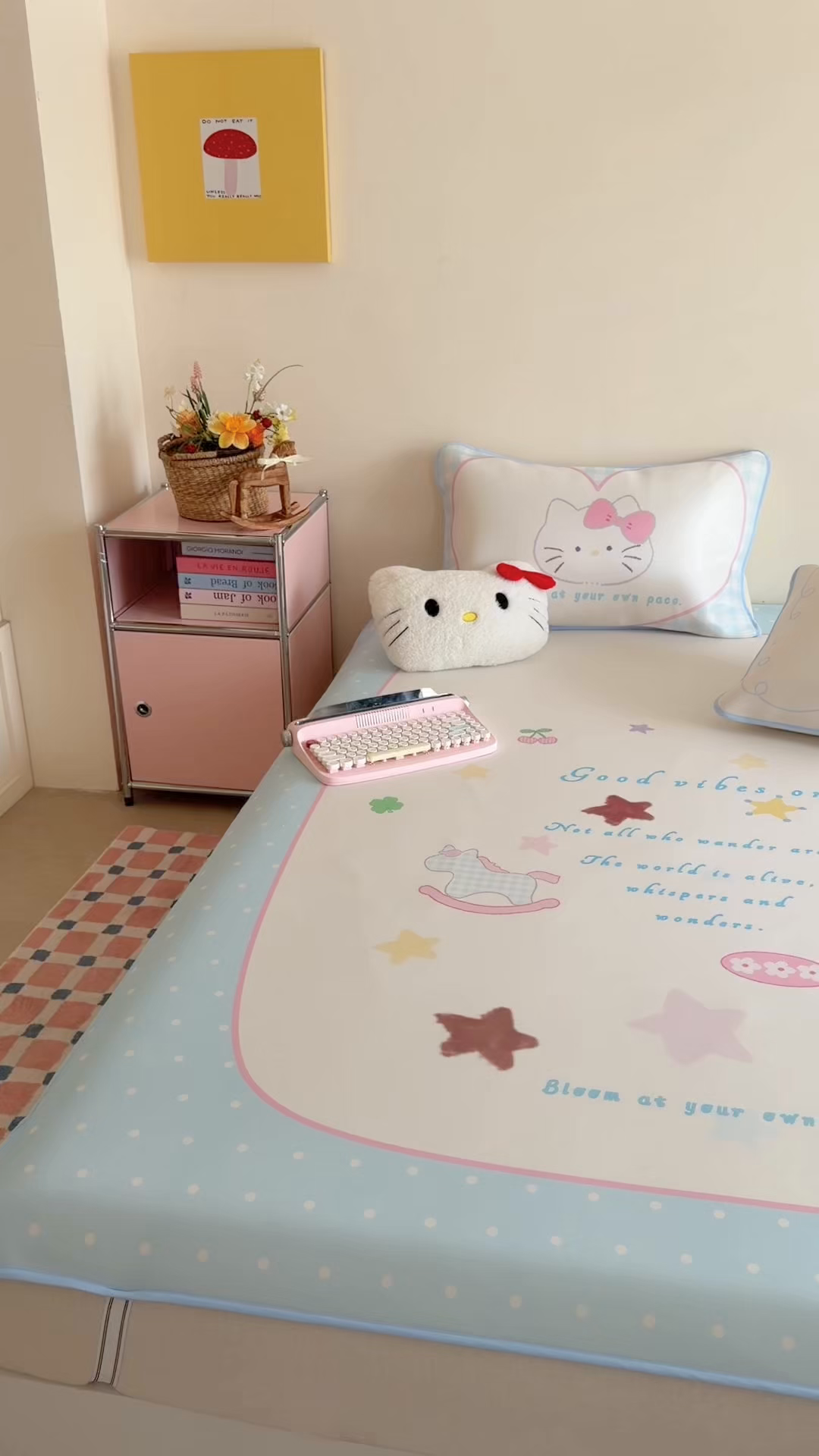 91家纺网 家纺一手货源 找家纺 美乐迪家纺 2026新款大版水光冰丝凉席席子凉席 猫咪物语