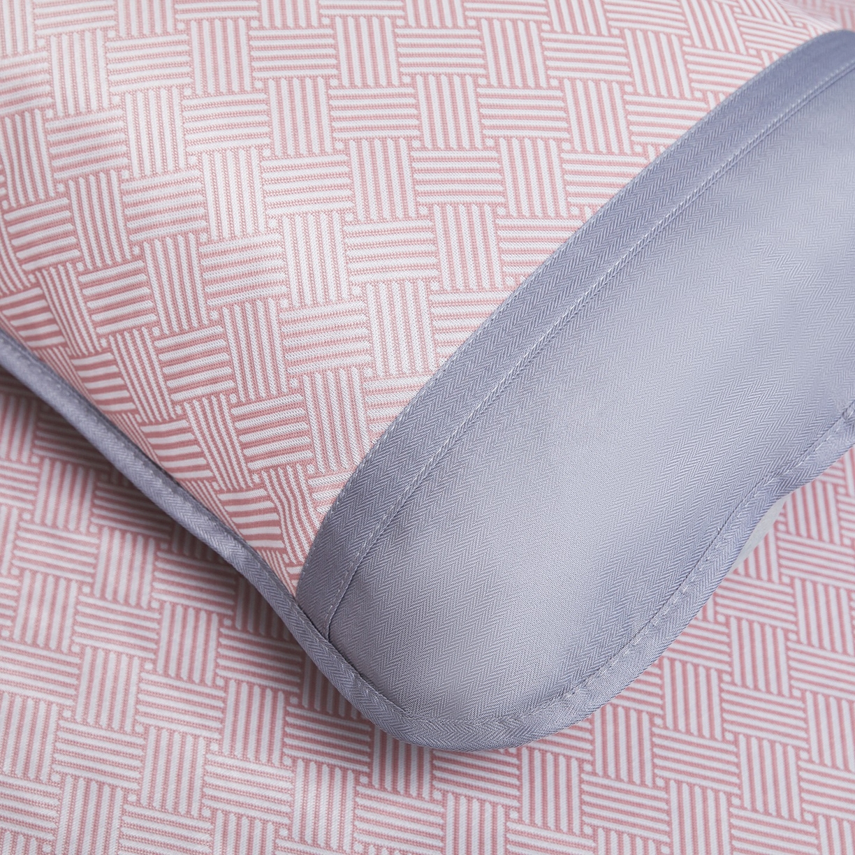 91家纺网 家纺一手货源 找家纺 席之家 2026新款可机洗水洗艾草凉感冰丝高精密碳光软席席子凉席 粉色