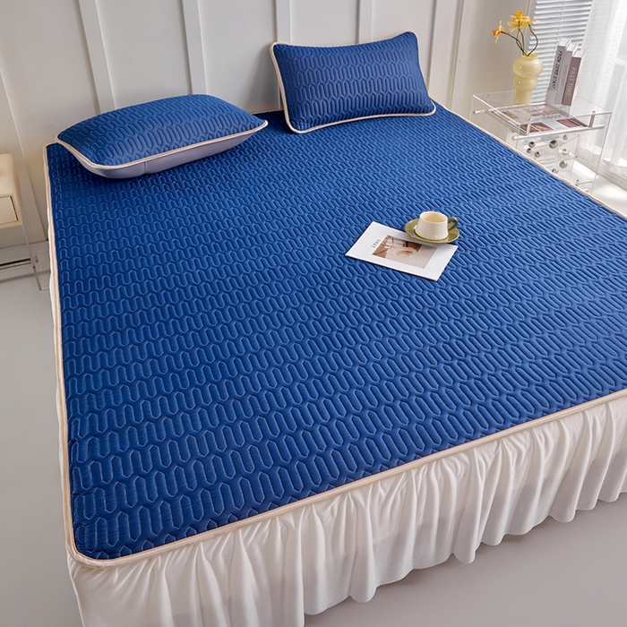 91家纺网 家纺一手货源 找家纺 羽梦家纺 2026新款冰柔丝乳胶床裙款凉席深睡蓝