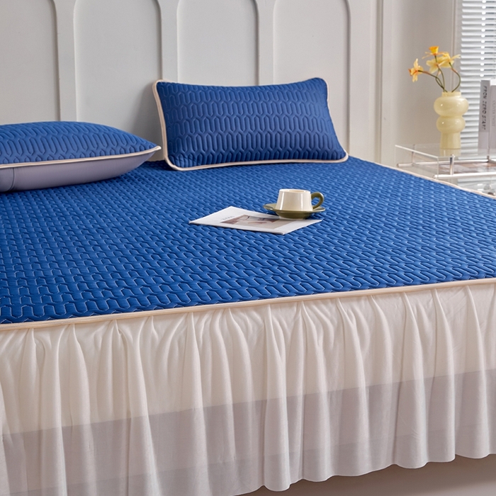 91家纺网 家纺一手货源 找家纺 羽梦家纺 2026新款冰柔丝乳胶床裙款凉席深睡蓝