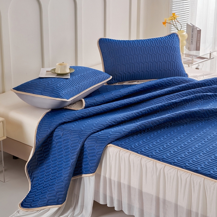 91家纺网 家纺一手货源 找家纺 羽梦家纺 2026新款冰柔丝乳胶床裙款凉席深睡蓝