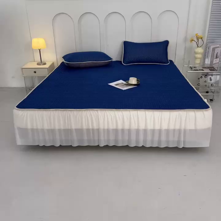 91家纺网 家纺一手货源 找家纺 羽梦家纺 2026新款冰柔丝乳胶床裙款凉席深睡蓝