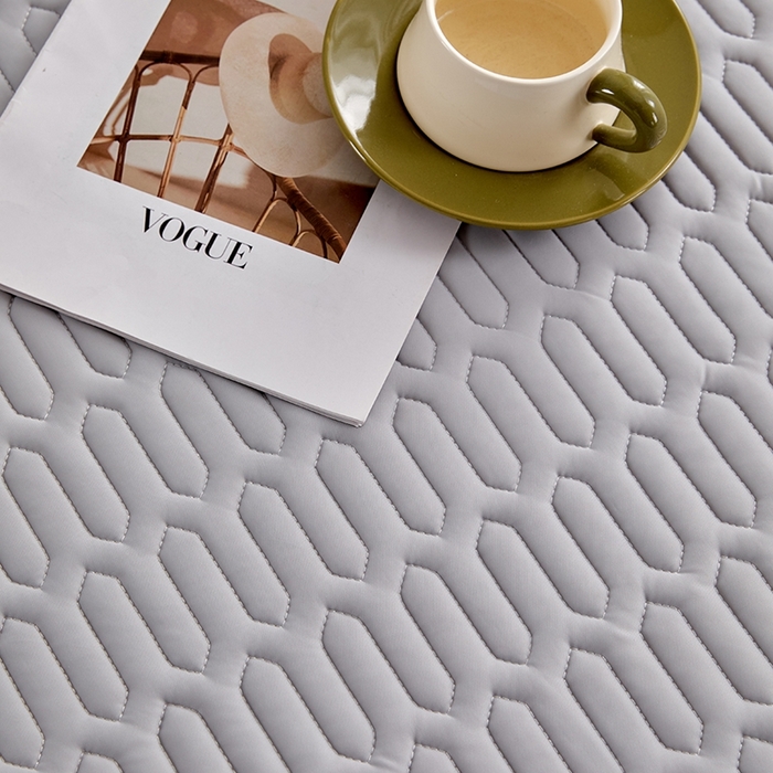 91家纺网 家纺一手货源 找家纺 羽梦家纺 2026新款冰柔丝乳胶床裙款凉席青空灰