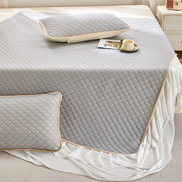 91家纺网 家纺一手货源 找家纺 羽梦家纺 2026新款硅胶床裙款凉席席子 青空灰