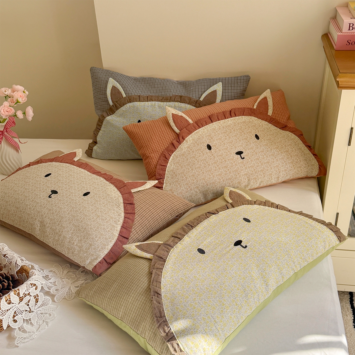 91家纺网 家纺一手货源 找家纺 （总）蔻眠 云朵兔-全棉刺绣卡通荞麦护颈枕头儿童学生荞麦枕芯