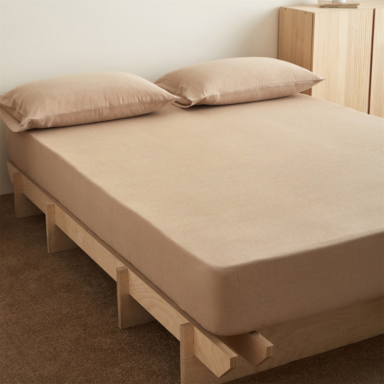 91家纺网 家纺一手货源 找家纺 优眠坊 2026新款简约色织水洗棉麻人字纹单品床笠单件床笠 摩卡棕