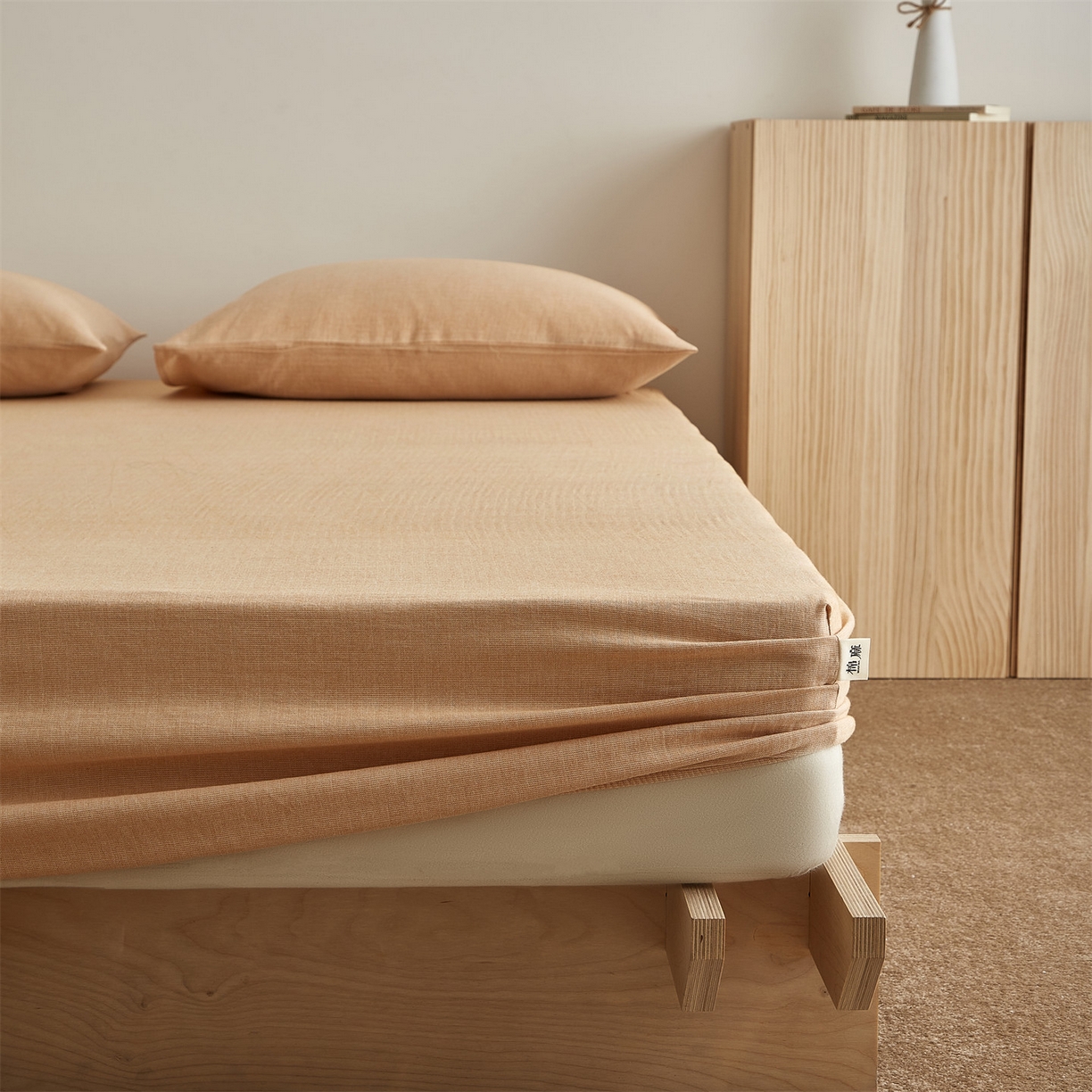 91家纺网 家纺一手货源 找家纺 优眠坊 2026新款简约色织水洗棉麻人字纹单品床笠单件床笠 南瓜橘