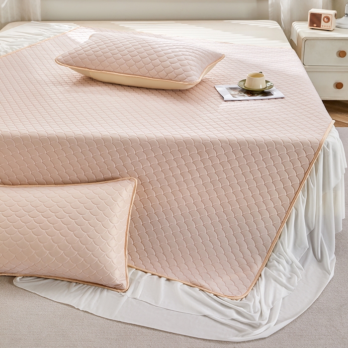 91家纺网 家纺一手货源 找家纺 羽梦家纺 2026新款硅胶床裙款凉席席子 柔云粉