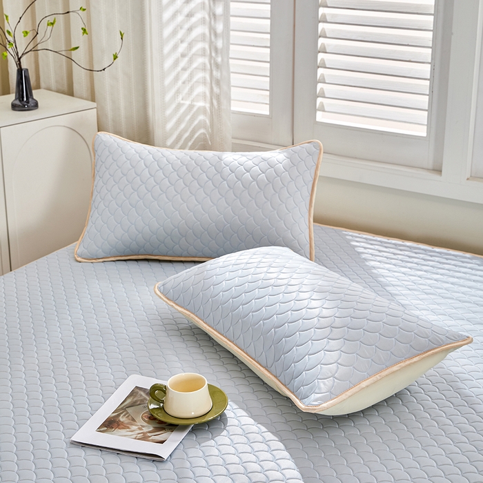 91家纺网 家纺一手货源 找家纺 羽梦家纺 2026新款硅胶床裙款凉席席子 淡蓝色