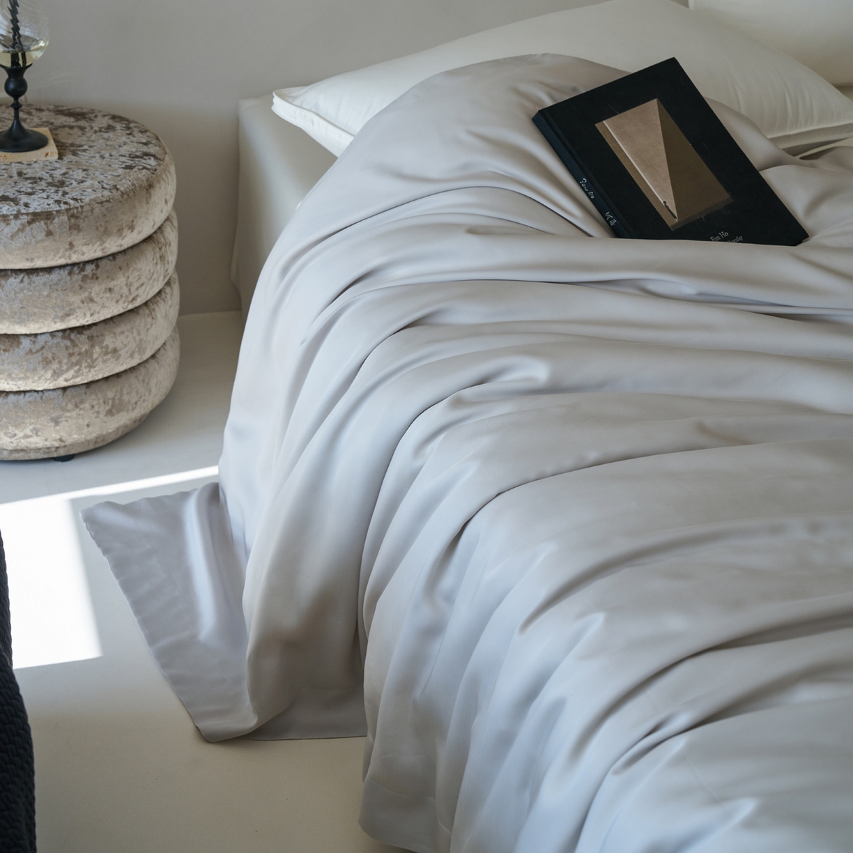 91家纺网 家纺一手货源 找家纺 简纯主义 2026新款100S超细旦进口兰精天丝单被套被套单件 经典灰