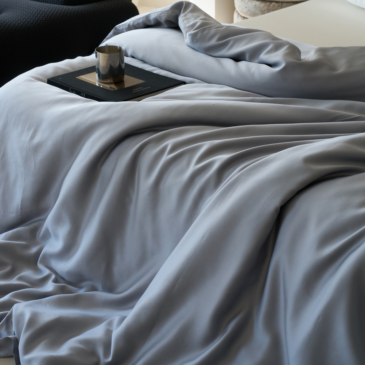 91家纺网 家纺一手货源 找家纺 简纯主义 2026新款100S超细旦进口兰精天丝单被套被套单件 暮蓝