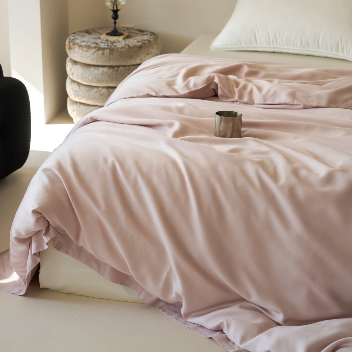 91家纺网 家纺一手货源 找家纺 简纯主义 2026新款100S超细旦进口兰精天丝单被套被套单件 柔霜粉