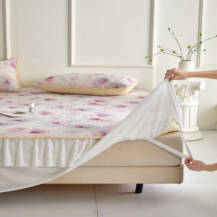 91家纺网 家纺一手货源 找家纺 羽梦家纺 2026新款硅胶床裙款凉席席子 雾粉花眠