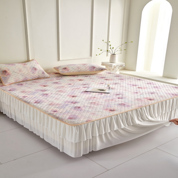 91家纺网 家纺一手货源 找家纺 羽梦家纺 2026新款硅胶床裙款凉席席子 雾粉花眠