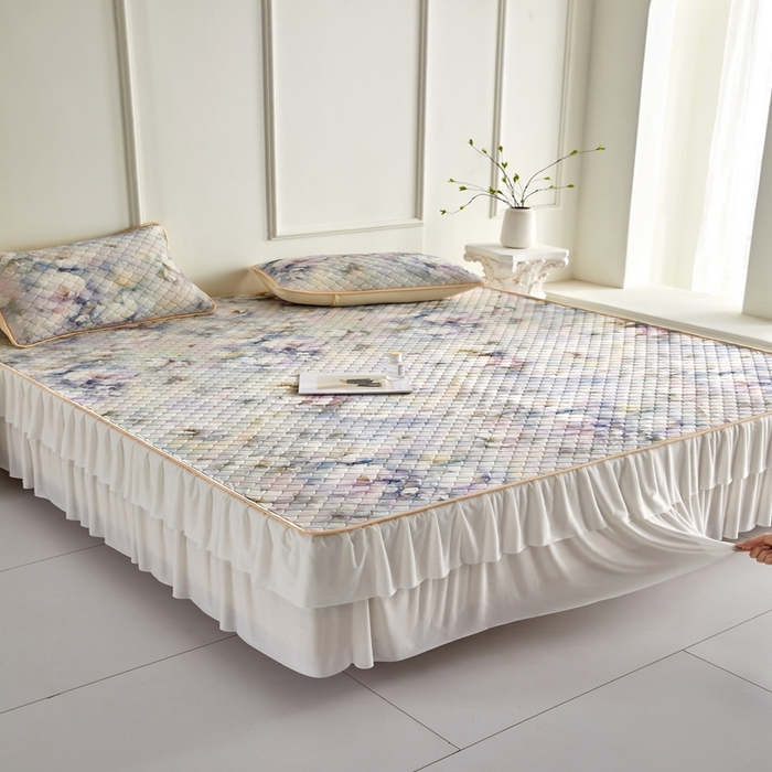 91家纺网 家纺一手货源 找家纺 羽梦家纺 2026新款硅胶床裙款凉席席子 雾里看花