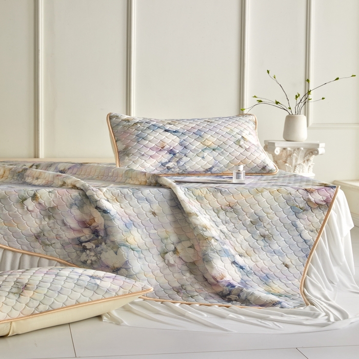 91家纺网 家纺一手货源 找家纺 羽梦家纺 2026新款硅胶床裙款凉席席子 雾里看花