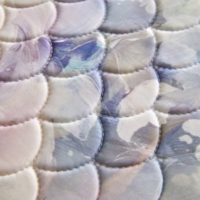 91家纺网 家纺一手货源 找家纺 羽梦家纺 2026新款硅胶床裙款凉席席子 雾里看花