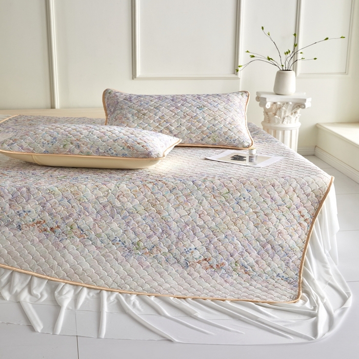 91家纺网 家纺一手货源 找家纺 羽梦家纺 2026新款硅胶床裙款凉席席子 云间花境