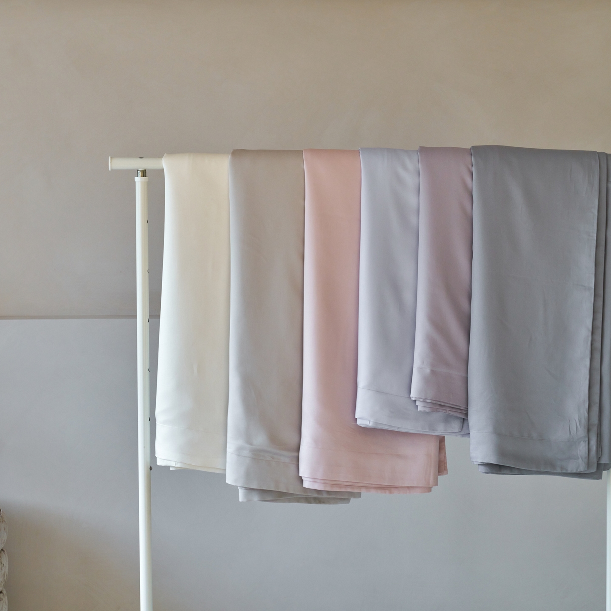 91家纺网 家纺一手货源 找家纺 简纯主义 2026新款100S超细旦进口兰精天丝单被套被套单件 组合图仅供展示-不可下单