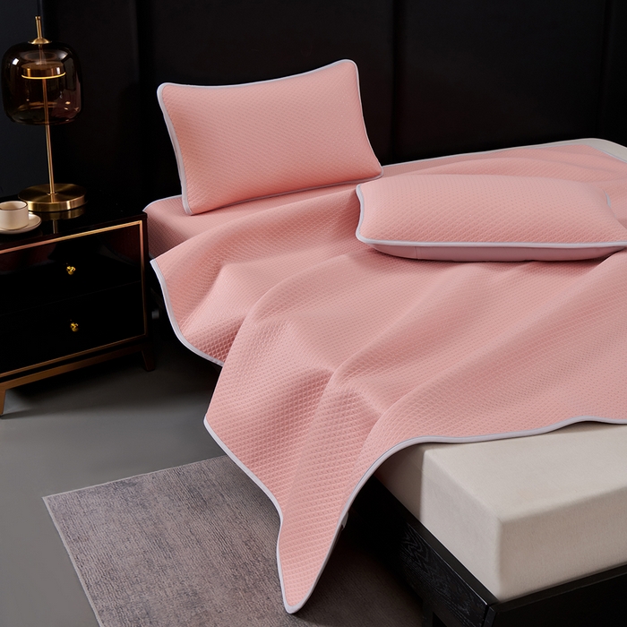 91家纺网 家纺一手货源 找家纺 羽梦家纺 2026新款凉席银丝款床单款凉席席子 樱花粉