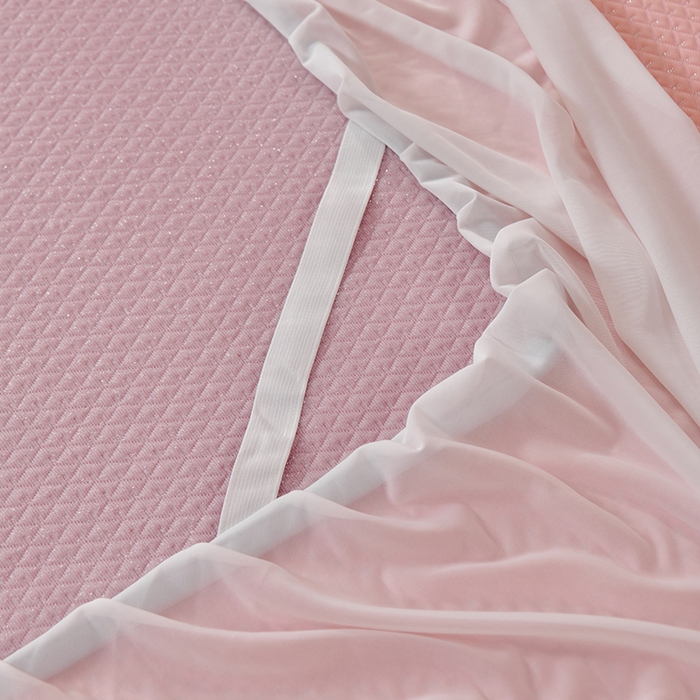 91家纺网 家纺一手货源 找家纺 羽梦家纺 2026新款凉席床裙款银丝凉席席子 樱花粉