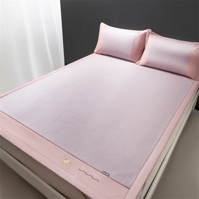 91家纺网 家纺一手货源 找家纺 yyds网供 2026新款冰藤乳胶凉席三件套床席款床笠款刺绣可水机洗空调婴儿童单人软藤席 床席-乳胶冰藤席-粉色