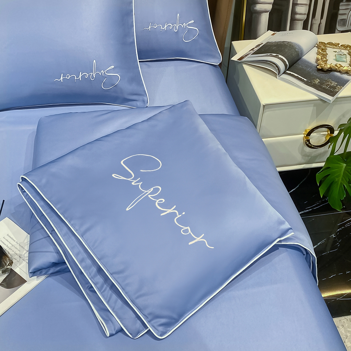 91家纺网 家纺一手货源 找家纺 吾秀家居 2026新款字母刺绣水洗天丝夏被夏凉被空调被四件套-字母 字母黄兰