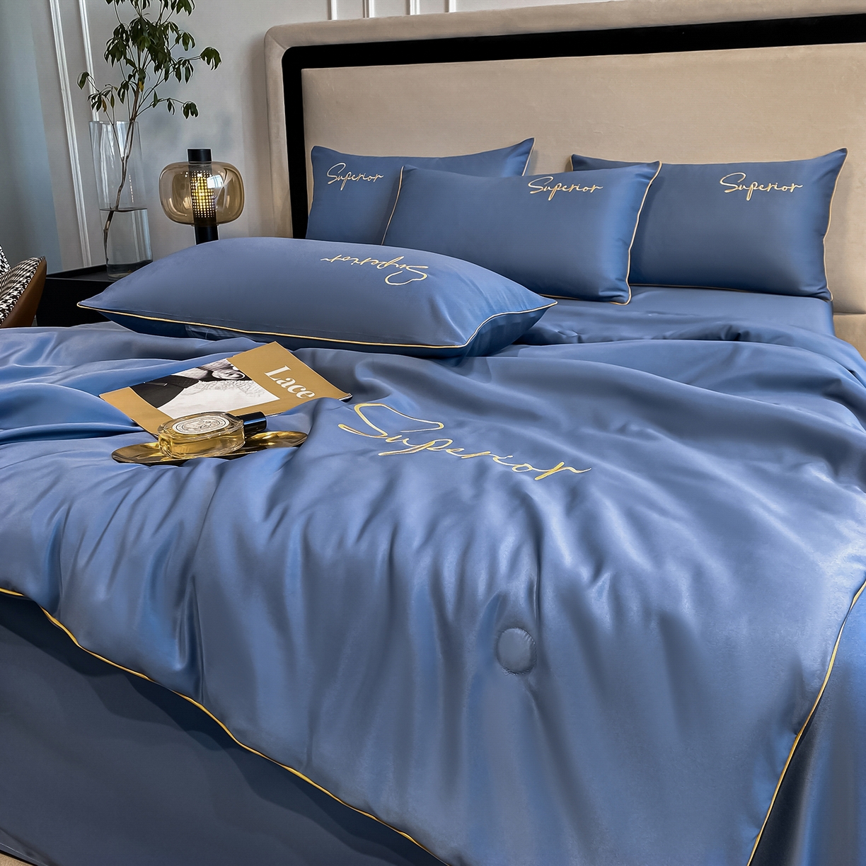 91家纺网 家纺一手货源 找家纺 吾秀家居 2026新款字母刺绣水洗天丝夏被夏凉被空调被四件套-字母 字母蓝紫