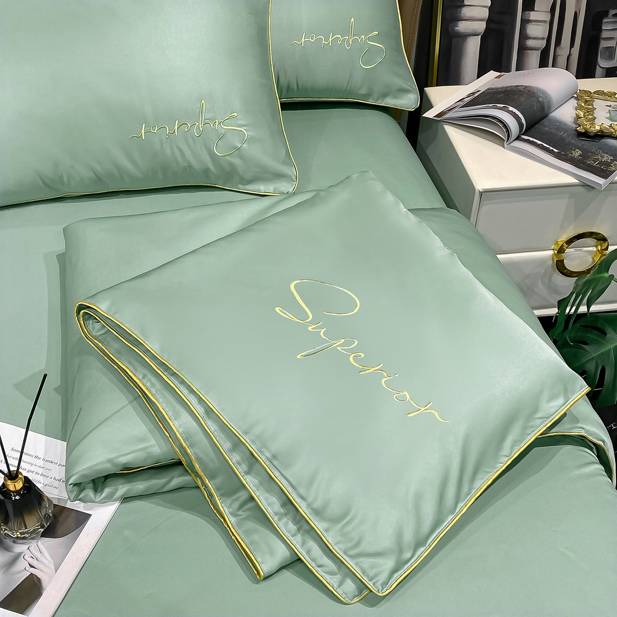91家纺网 家纺一手货源 找家纺 吾秀家居 2026新款字母刺绣水洗天丝夏被夏凉被空调被四件套-字母 字母琉璃绿