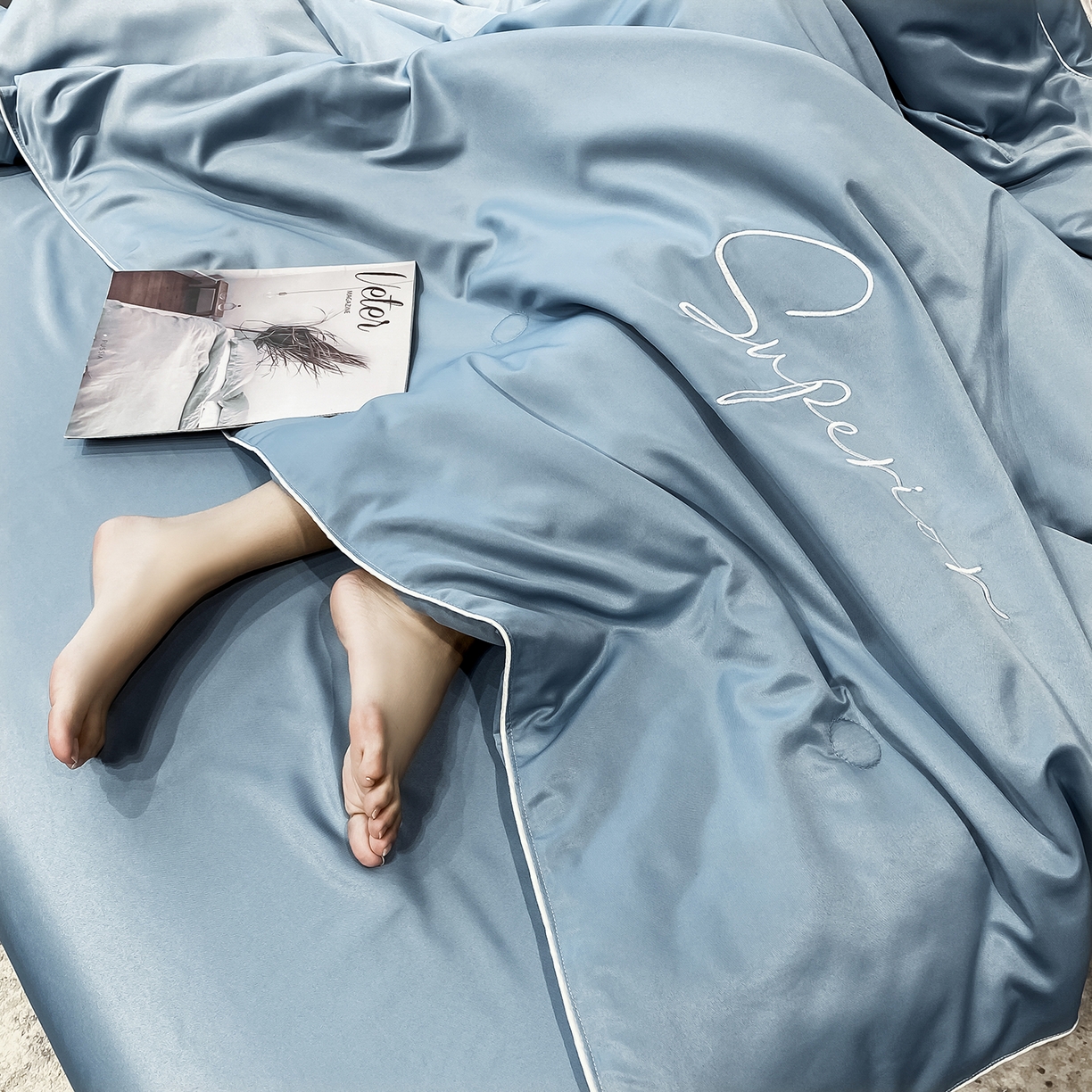 91家纺网 家纺一手货源 找家纺 吾秀家居 2026新款字母刺绣水洗天丝夏被夏凉被空调被四件套-字母 字母石兰