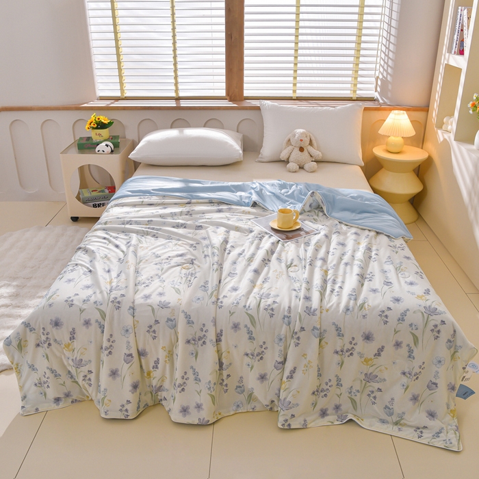 91家纺网 家纺一手货源 找家纺 宝宝纱被业 2026新款纯色凉感夏被 蓝楹碎影