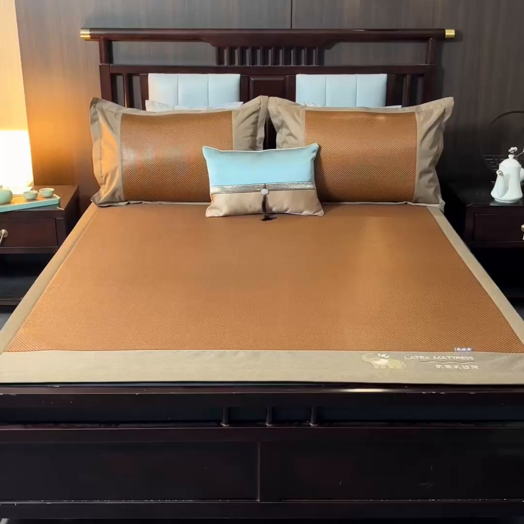 91家纺网 家纺一手货源 找家纺 （总）yyds网供 2026新款冰藤乳胶凉席三件套床席款床笠款刺绣可水机洗空调婴儿童单人软藤席