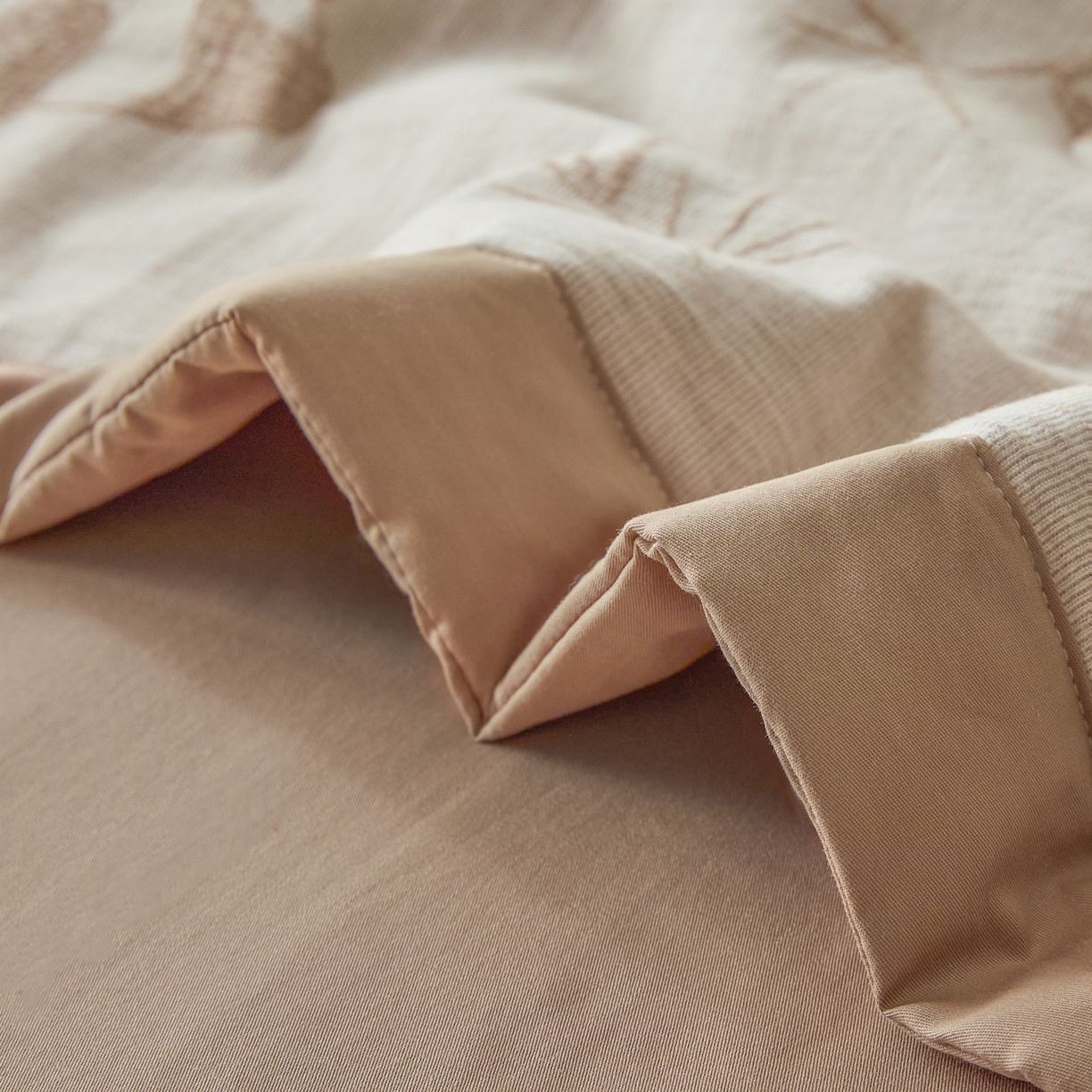 91家纺网 家纺一手货源 找家纺 吾秀家居 2026新款全棉色织提花三层纱夏被夏凉被空调被-华美 萌宝