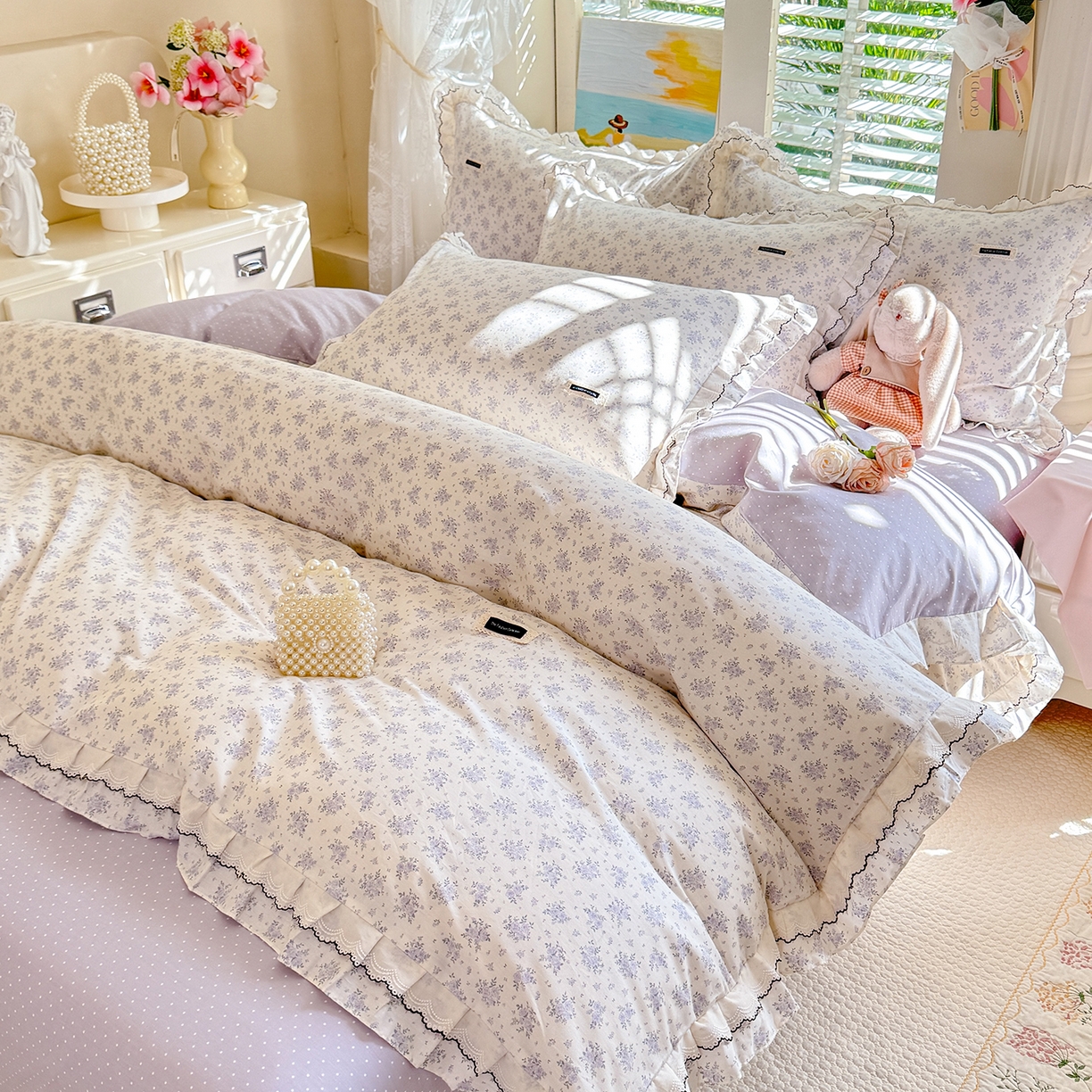 91家纺网 家纺一手货源 找家纺 艾唯希家纺 2026新款全棉双层花边工艺四件套-第二批 樱时-蓝紫