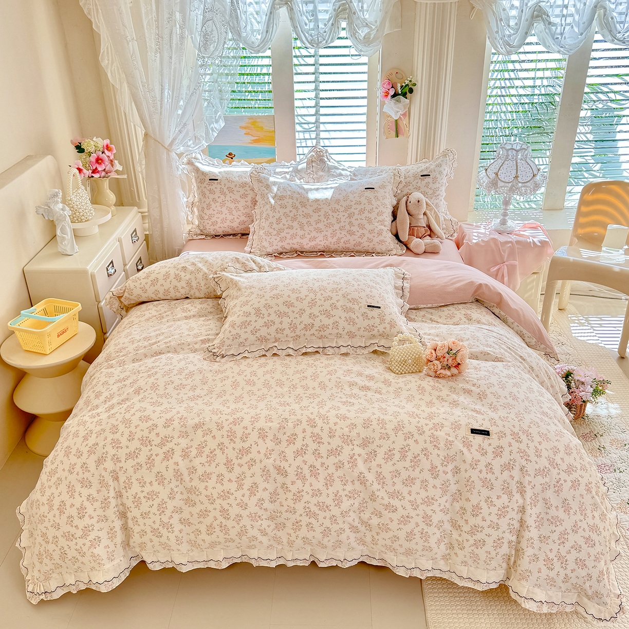 91家纺网 家纺一手货源 找家纺 艾唯希家纺 2026新款全棉双层花边工艺四件套-第二批 桃霓-粉