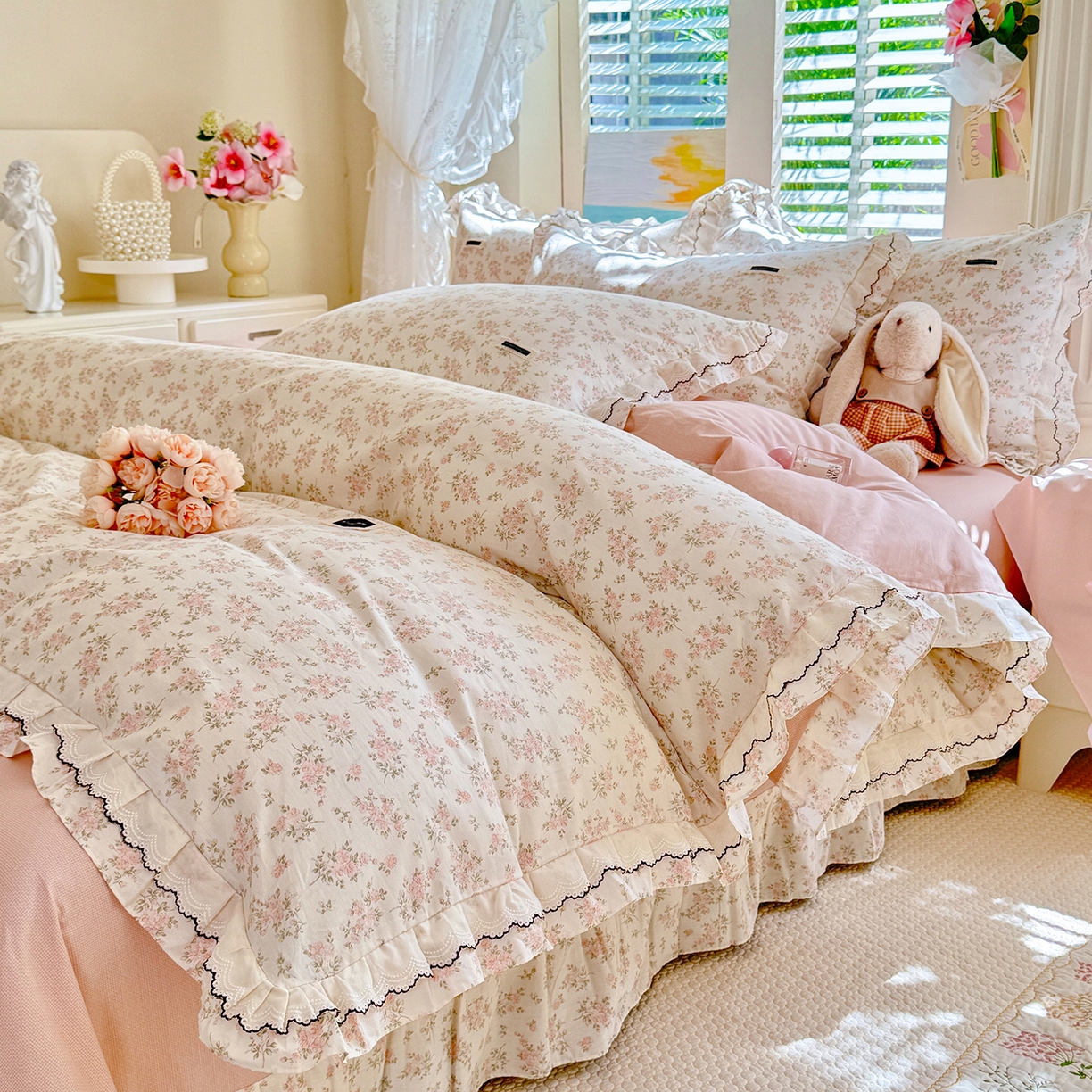 91家纺网 家纺一手货源 找家纺 艾唯希家纺 2026新款全棉双层花边工艺四件套-第二批 桃霓-粉