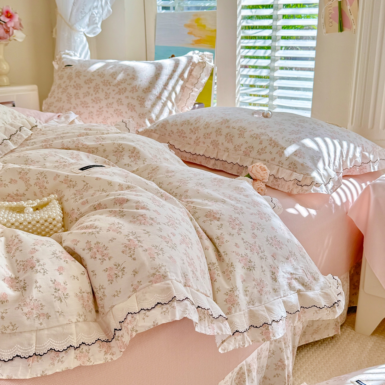 91家纺网 家纺一手货源 找家纺 艾唯希家纺 2026新款全棉双层花边工艺四件套-第二批 桃霓-粉