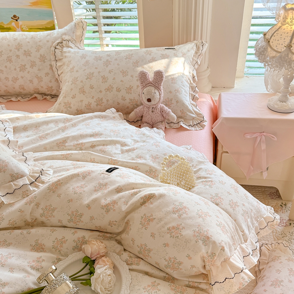 91家纺网 家纺一手货源 找家纺 艾唯希家纺 2026新款全棉双层花边工艺四件套-第二批 云琳月影