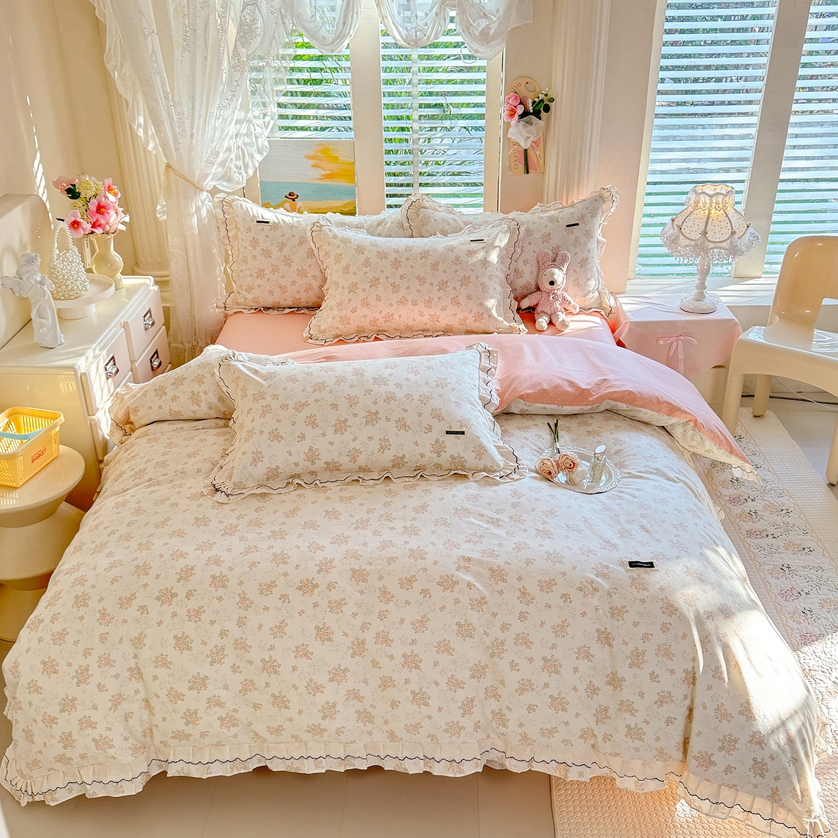 91家纺网 家纺一手货源 找家纺 艾唯希家纺 2026新款全棉双层花边工艺四件套-第二批 云琳月影